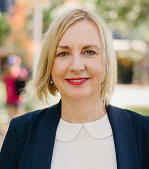 Professor Donna King 