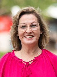 Ms Theresa Harvey