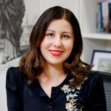 Image of Dr Sarah Bendall 