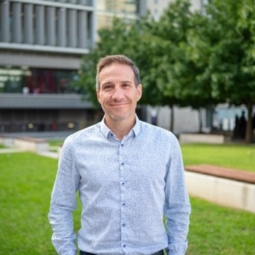 Professor Leonidas Karagounis