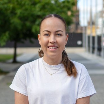 Dr Alannah McKay